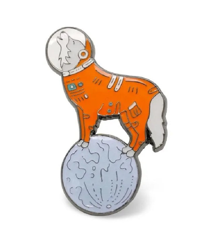 Pins: Space Wolf