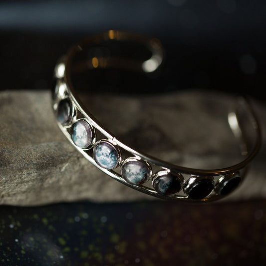 Jewelry: Bracelet, Silver Moon Phase