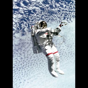3-D Postcard: Spacewalk