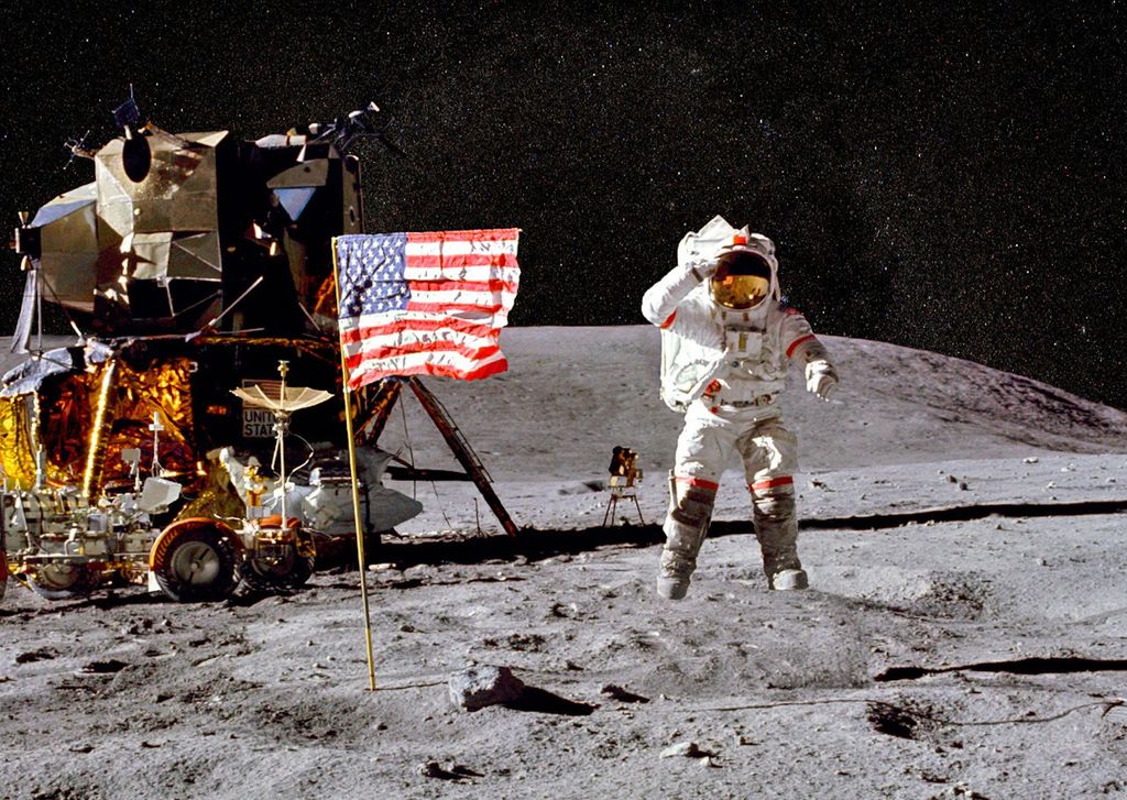 3-D Postcard: Jumping On The Moon